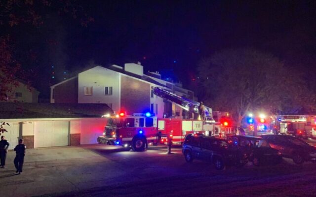 5 Rescued From South Lincoln Apartment Fire
