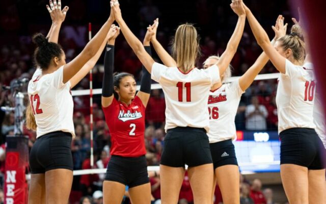 Huskers Open Volleyball Season With Sweep In Ameritas Classic